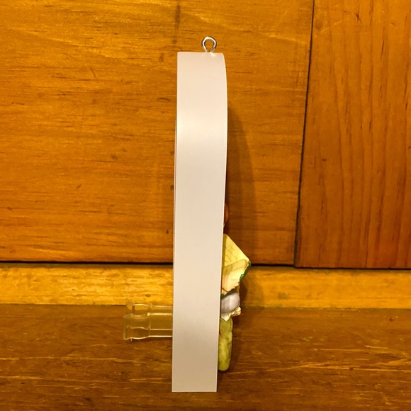 “Spoonful of Stars” A Christmas Eve Story ~Hallmark Keepsake Ornament~ NIB - Picture 3 of 10